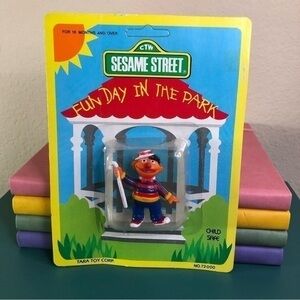 Sesame Street Ernie Fun Day In The Park Vintage Character Collectible Figurine